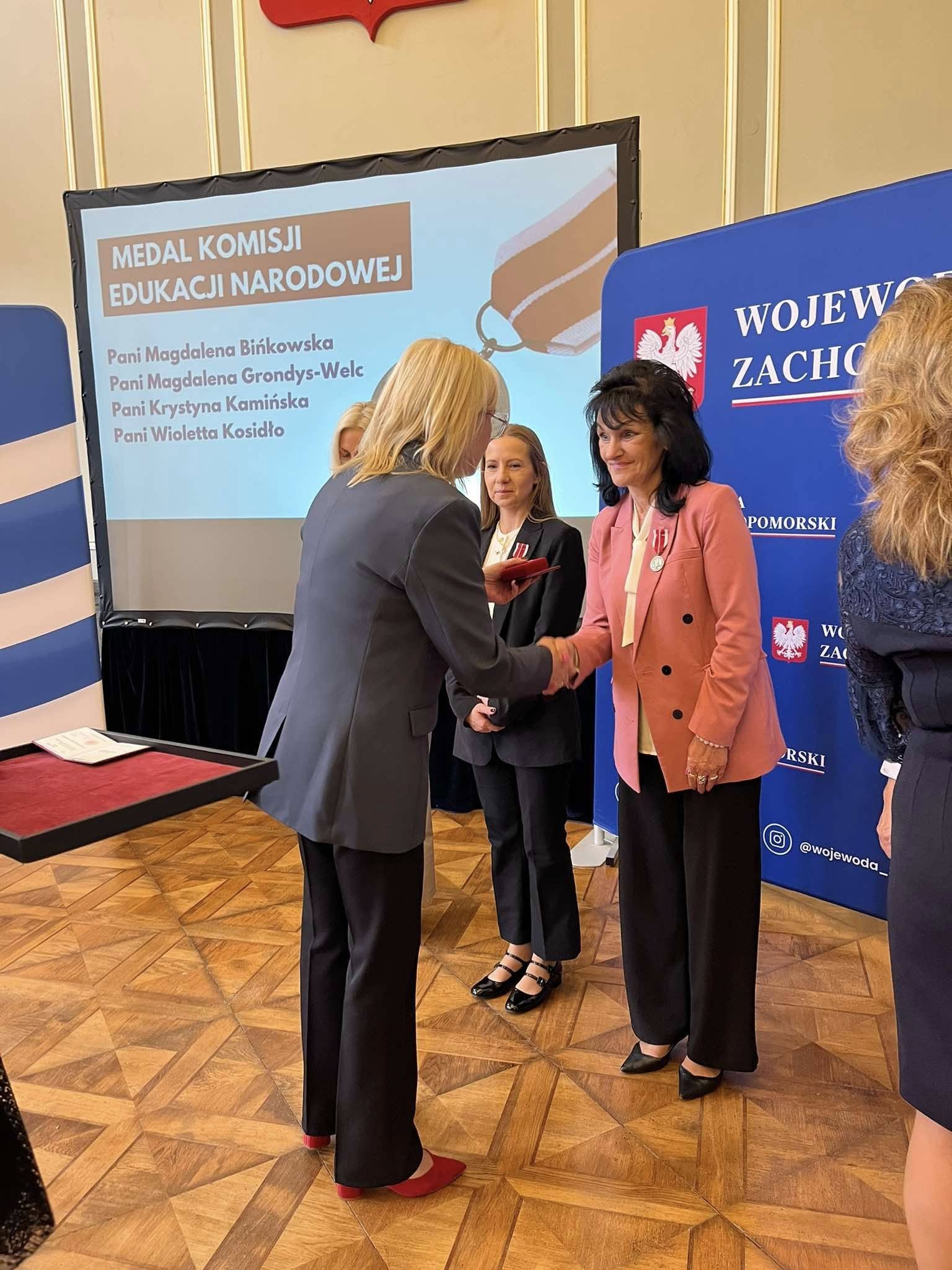 Medale dla naszych nauczycieli