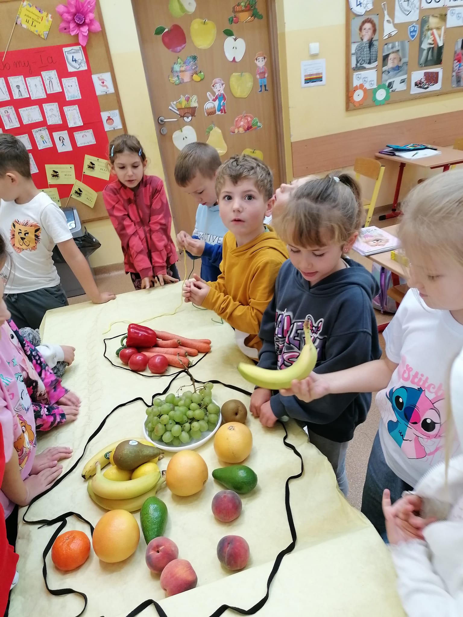 Warzywa i owoce w 1 a